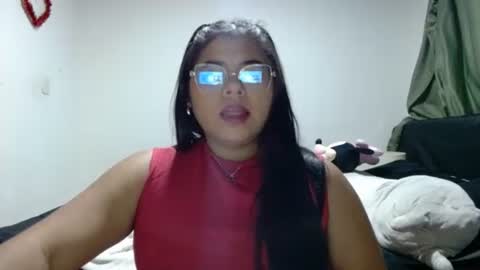 Snapshot of kimmy_kimmy_ chatting on 10-25-25, 12:07 Kimmy online show from 10-25-25, 12:07