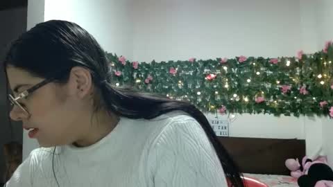 Snapshot of kimmy_kimmy_ chatting on 11-23-25, 02:00 Kimmy online show from 11-23-25, 02:00