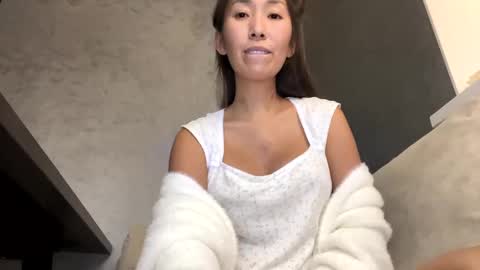 Kimmy online show from 12-10-24, 01:33