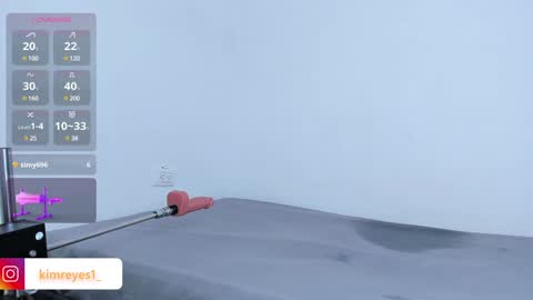 Snapshot of kimreyes1 chatting on 01-31-25, 09:27 Kim  online show from 01-31-25, 09:27