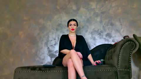 Kim Wilmes online show from 03-24-26, 05:56