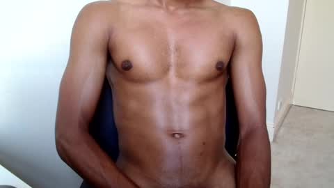 Isaac online show from 02-12-25, 07:02