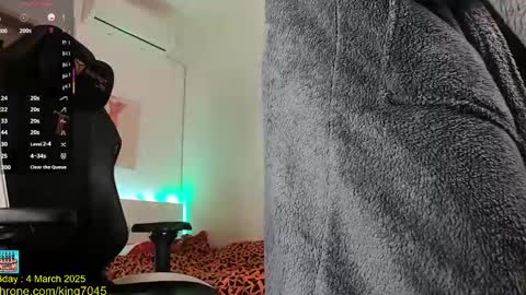 king7045 online show from 03-02-25, 10:48