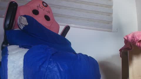 Bella online show from 01-15-25, 09:02