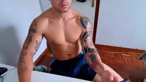 Snapshot of king_master_juan chatting on 09-11-25, 10:04 The Best Master online show from 09-11-25, 10:04