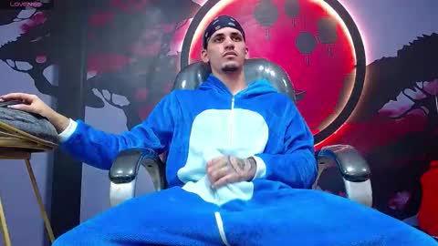 Snapshot of king_voy chatting on 11-04-25, 09:03 king voy online show from 11-04-25, 09:03