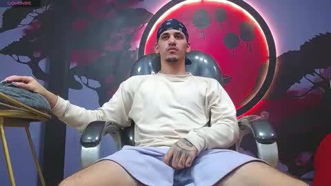 Snapshot of king_voy chatting on 11-06-25, 08:54 king voy online show from 11-06-25, 08:54