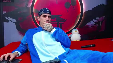 Snapshot of king_voy chatting on 12-03-25, 02:08 king voy online show from 12-03-25, 02:08