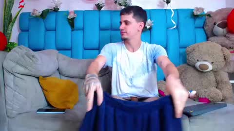 Snapshot of king_voy chatting on 02-13-26, 07:04 king voy online show from 02-13-26, 07:04