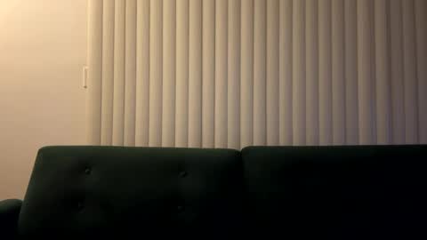 Snapshot of kingdabiggest chatting on 09-20-25, 02:34 KingDaBiggest online show from 09-20-25, 02:34