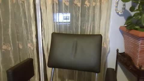 Snapshot of kingdonn1 chatting on 10-25-25, 09:20 Don online show from 10-25-25, 09:20