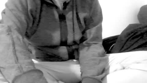 kingindisguise69 online show from 02-06-25, 05:30