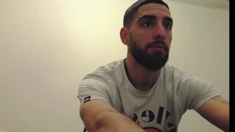 Snapshot of kingkarlos_ chatting on 12-17-24, 05:26 KingKarlos online show from 12-17-24, 05:26