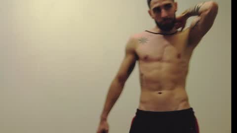 Snapshot of kingkarlos_ chatting on 12-17-24, 11:27 KingKarlos online show from 12-17-24, 11:27