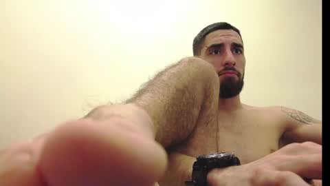 Snapshot of kingkarlos_ chatting on 12-19-24, 11:03 KingKarlos online show from 12-19-24, 11:03