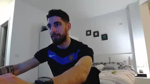 Snapshot of kingkarlos_ chatting on 03-04-25, 06:50 KingKarlos online show from 03-04-25, 06:50