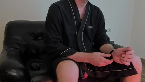 The King online show from 02-19-25, 01:50