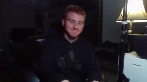 Snapshot of kingoffootfetish chatting on 12-06-24, 08:05 Master King Tommy online show from 12-06-24, 08:05