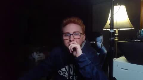 Snapshot of kingoffootfetish chatting on 01-11-25, 05:31 Master King Tommy online show from 01-11-25, 05:31