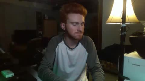 Snapshot of kingoffootfetish chatting on 01-17-25, 07:19 Master King Tommy online show from 01-17-25, 07:19