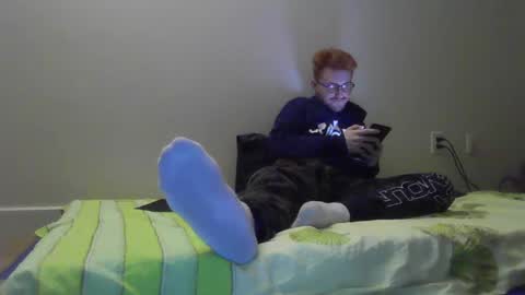 Snapshot of kingoffootfetish chatting on 02-11-25, 11:22 Master King Tommy online show from 02-11-25, 11:22