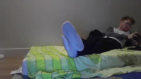 Snapshot of kingoffootfetish chatting on 02-14-25, 06:45 Master King Tommy online show from 02-14-25, 06:45