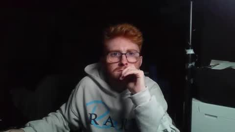 Snapshot of kingoffootfetish chatting on 02-19-25, 05:05 Master King Tommy online show from 02-19-25, 05:05