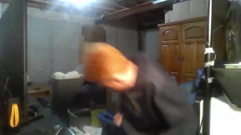 Snapshot of kingoffootfetish chatting on 09-26-25, 06:28 Master King Tommy online show from 09-26-25, 06:28