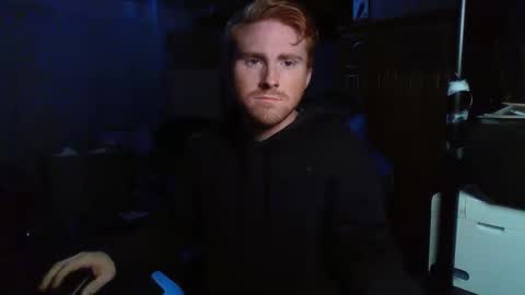 Snapshot of kingoffootfetish chatting on 11-01-25, 07:43 Master King Tommy online show from 11-01-25, 07:43