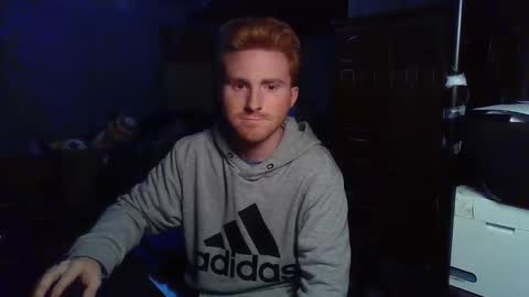 Snapshot of kingoffootfetish chatting on 11-29-25, 06:38 Master King Tommy online show from 11-29-25, 06:38