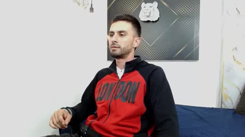 KING  online show from 02-25-26, 03:05