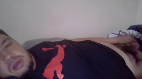 Snapshot of kingrob0069 chatting on 10-12-25, 01:32 kingrob0069 online show from 10-12-25, 01:32