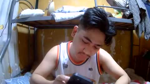 Ruru online show from 11-25-25, 08:36