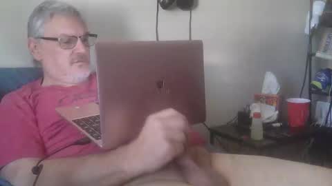 kingtongue10 online show from 02-16-26, 07:43