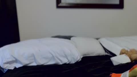 KinkiCloudz91 online show from 12-20-24, 11:00