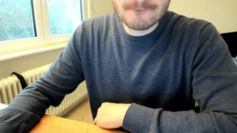 kinksubbydubby online show from 11-14-25, 03:44