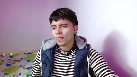 Snapshot of kinkybabies_ chatting on 01-20-25, 05:48 Mercury online show from 01-20-25, 05:48