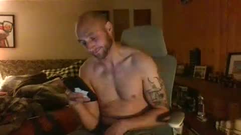 Snapshot of kinkyboyz69 chatting on 06-20-26, 04:15 kinkyboyz69 online show from 06-20-26, 04:15