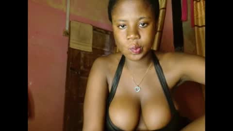 Snapshot of kinkyjuicexx chatting on 10-19-25, 11:44 kinkyjuicexx online show from 10-19-25, 11:44