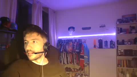 cachonlolo31 online show from 04-19-26, 11:07