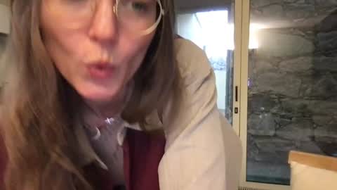 Mary the Soulmate online show from 01-29-25, 03:15