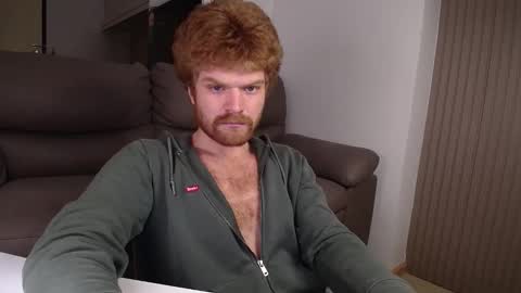 Snapshot of kinkypumpkin chatting on 01-11-26, 02:11 Kenny online show from 01-11-26, 02:11