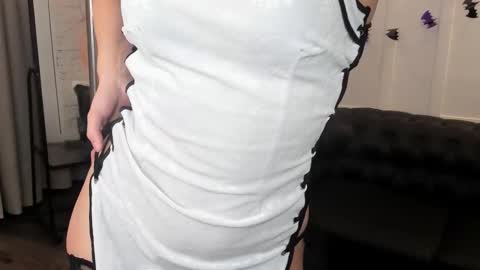 Snapshot of kira_energy chatting on 10-26-25, 02:06 kira_energy online show from 10-26-25, 02:06