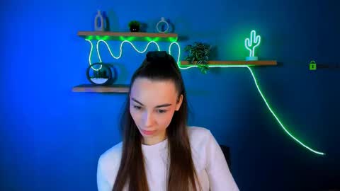 kira_light__ online show from 11-06-25, 09:43