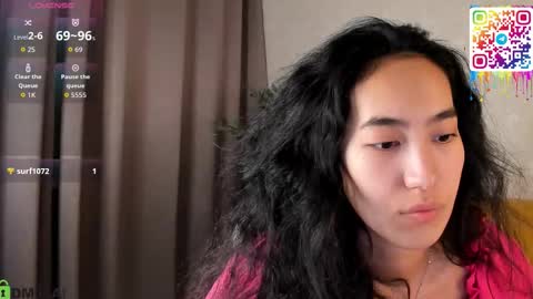 Aura online show from 12-18-25, 02:06