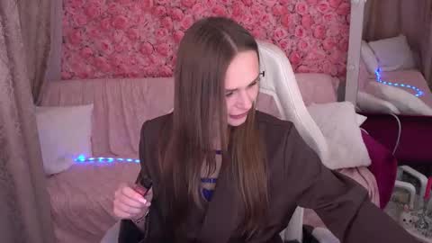 Snapshot of kiraagray chatting on 03-03-26, 02:12 kiraagray online show from 03-03-26, 02:12