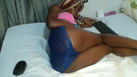 kirah_hot online show from 10-05-25, 02:54