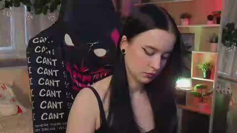 Kira    online show from 03-06-25, 12:41