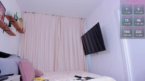 little vampire online show from 02-23-25, 08:06