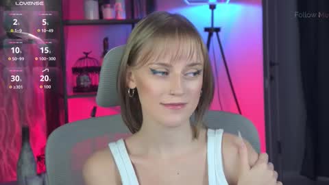 Kira online show from 01-05-26, 05:49